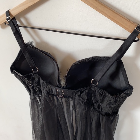 Victoria's secret lace push-up babydoll, Size 36C - Picture 7 of 12